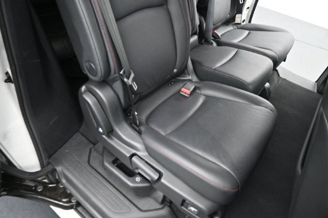 Used 2025 Honda Odyssey Sport-L image 19
