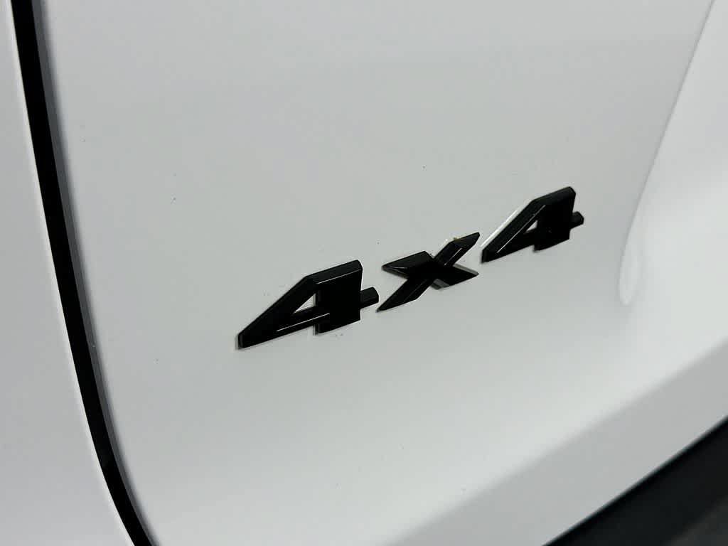 Used 2023 Jeep Cherokee Altitude Lux AWD/4WD image 7