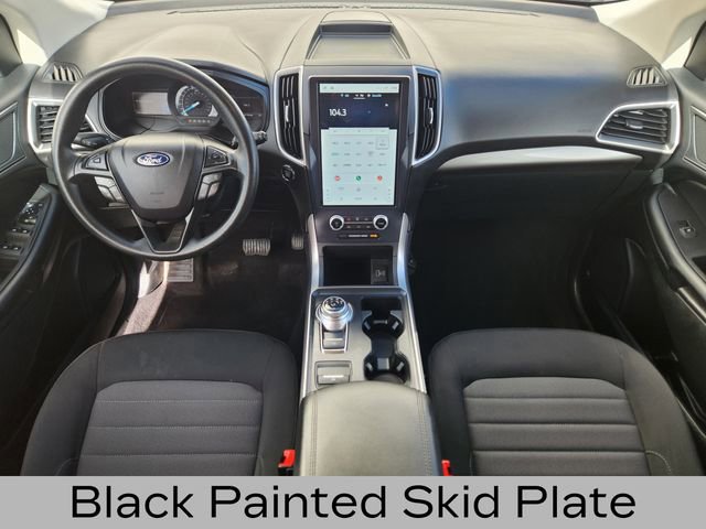 Certified 2023 Ford Edge SE w/ Black Appearance Package image 14