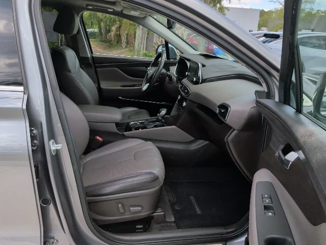 Used 2019 Hyundai Santa Fe FWD image 17