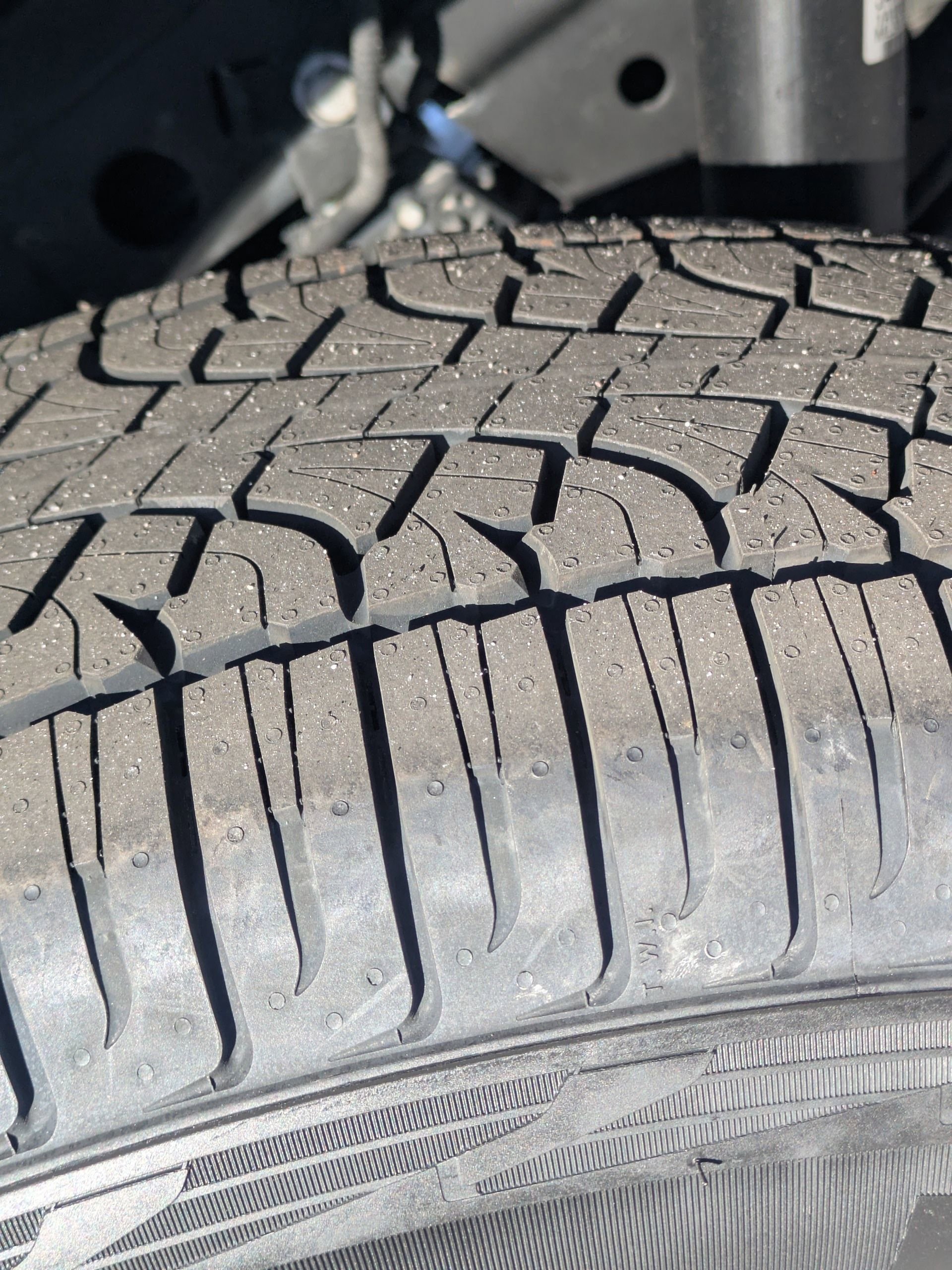 Certified 2023 Ford F150 Lariat w/ Equipment Group 502A High image 9