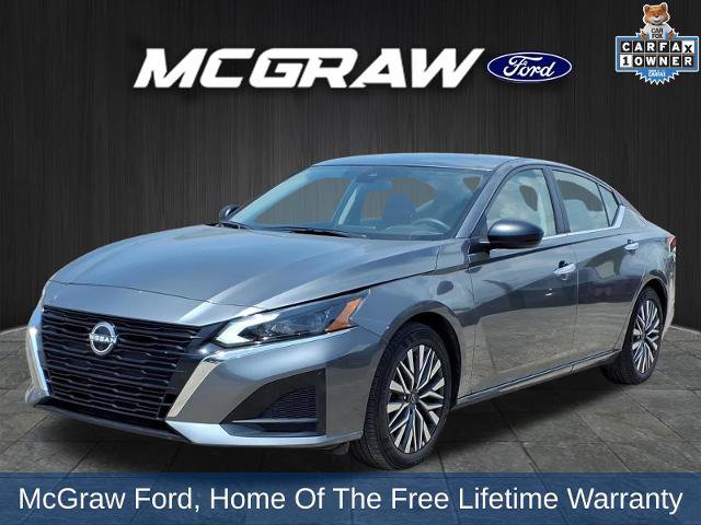 Used 2025 Nissan Altima 2.5 SV FWD image 1