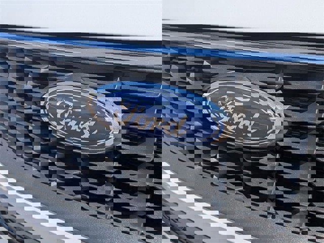 Certified 2025 Ford Escape Active image 9