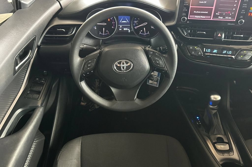 Used 2021 Toyota C-HR LE FWD image 17