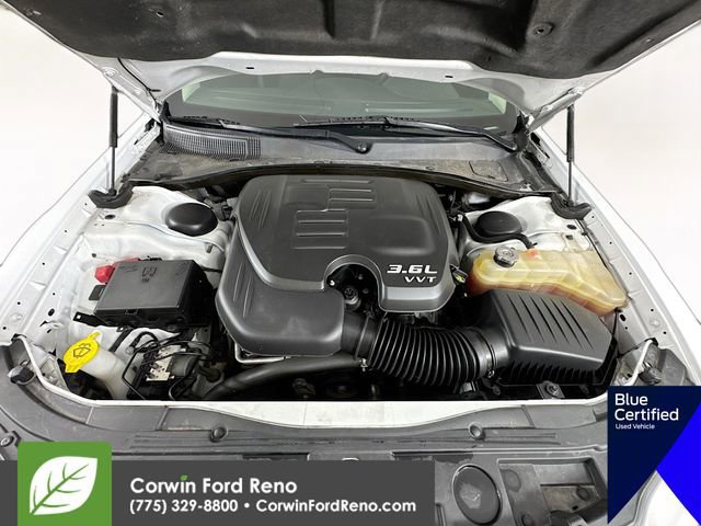 Used 2022 Chrysler 300 Touring image 30