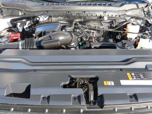 Certified 2025 Ford F250 XLT AWD/4WD image 16