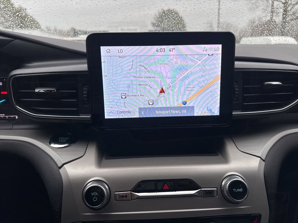 Certified 2022 Ford Explorer XLT w/ Equipment Group 202A image 20