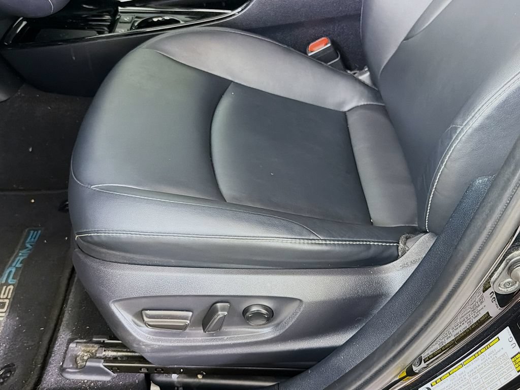 Used 2021 Toyota Prius Prime Limited w/ Carpet Mat Package (TMS) FWD image 23