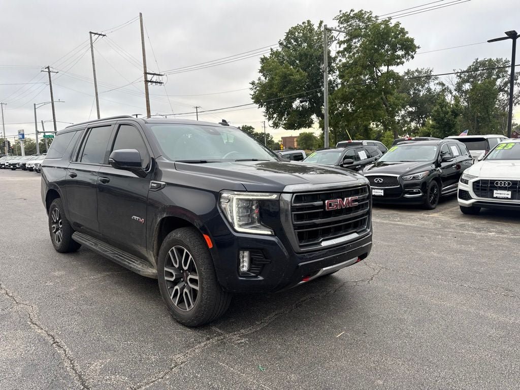 Used 2023 GMC Yukon XL AT4 AWD/4WD image 3