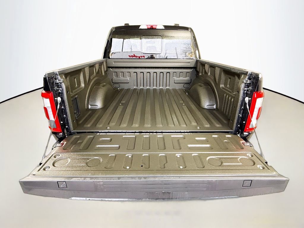 Certified 2022 Ford F150 Lariat w/ Equipment Group 502A High image 27