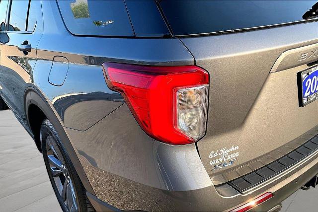 Certified 2023 Ford Explorer XLT w/ Equipment Group 202A AWD/4WD image 30