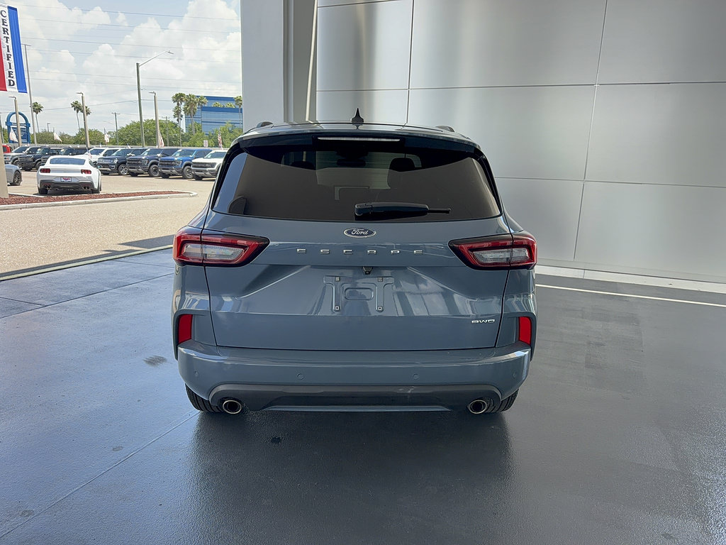 Certified 2023 Ford Escape ST-Line w/ Tech Pack #1 AWD/4WD image 5