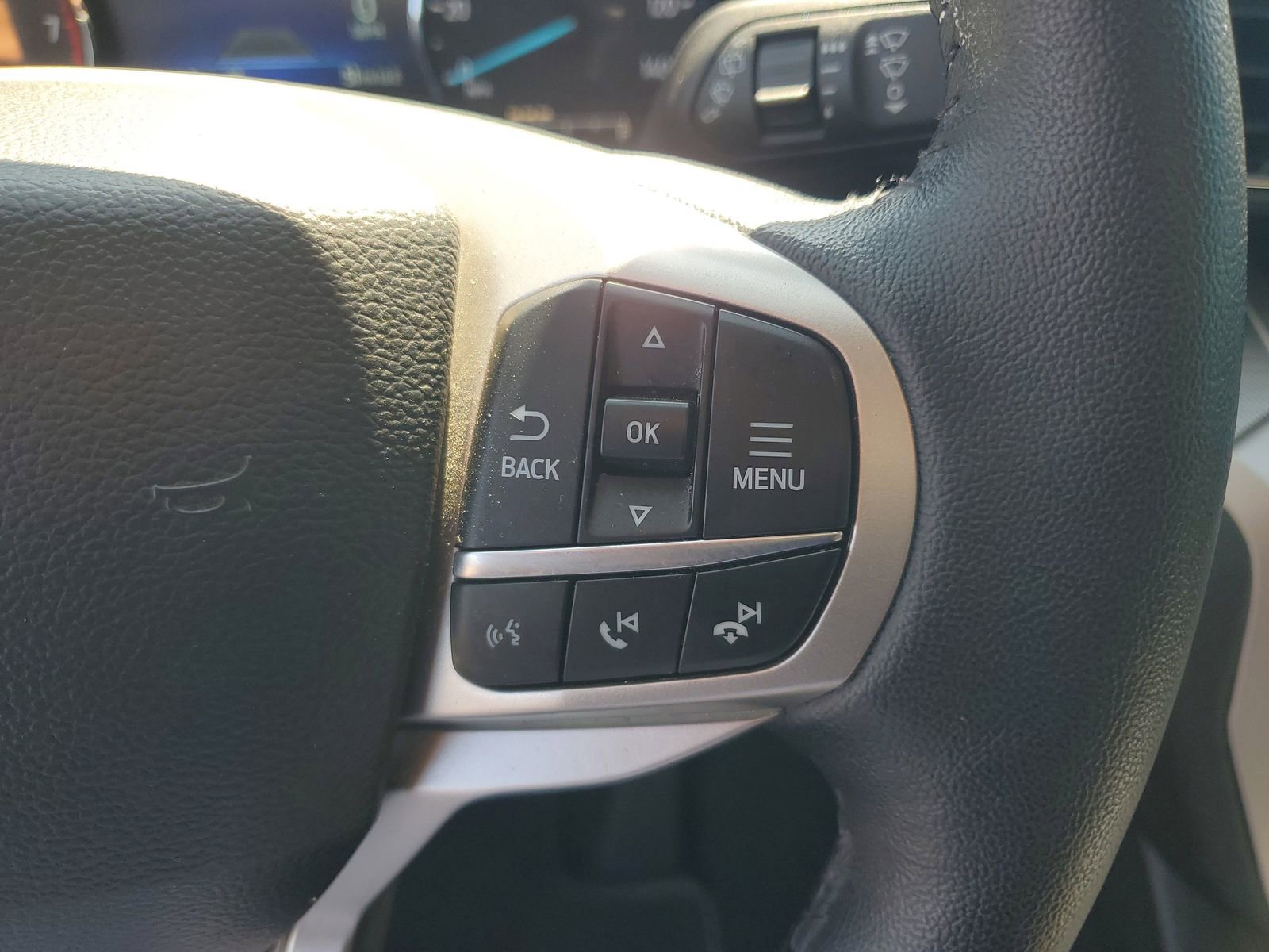 Certified 2024 Ford Explorer XLT w/ Equipment Group 202A RWD image 22