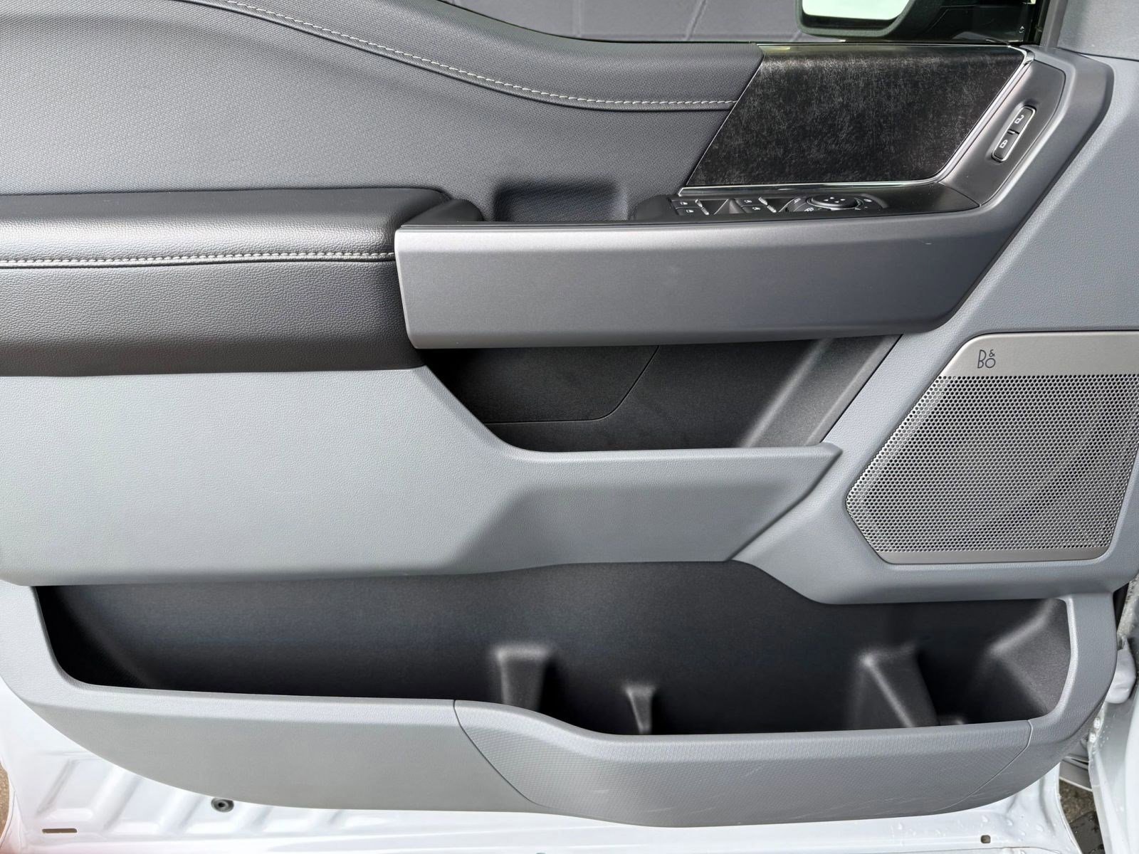 Certified 2025 Ford F150 Lightning Flash image 22