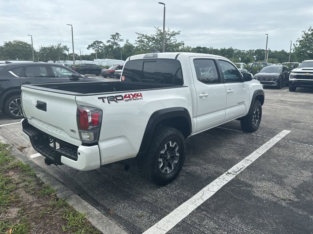 Used 2023 Toyota Tacoma TRD Off-Road w/ TRD Premium Off Road Package AWD/4WD image 9