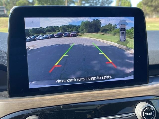 Certified 2020 Ford Escape Titanium FWD image 31