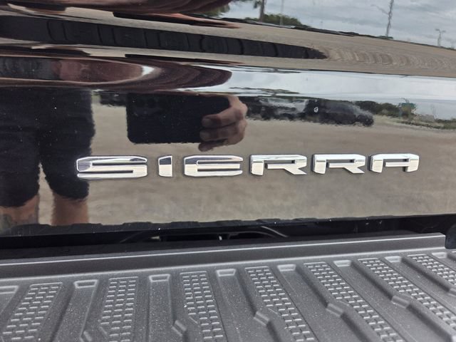 Used 2022 GMC Sierra 1500 Denali w/ Technology Package RWD image 16