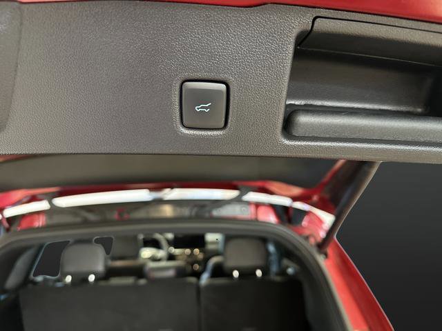 Certified 2025 Ford Escape ST-Line Elite image 18