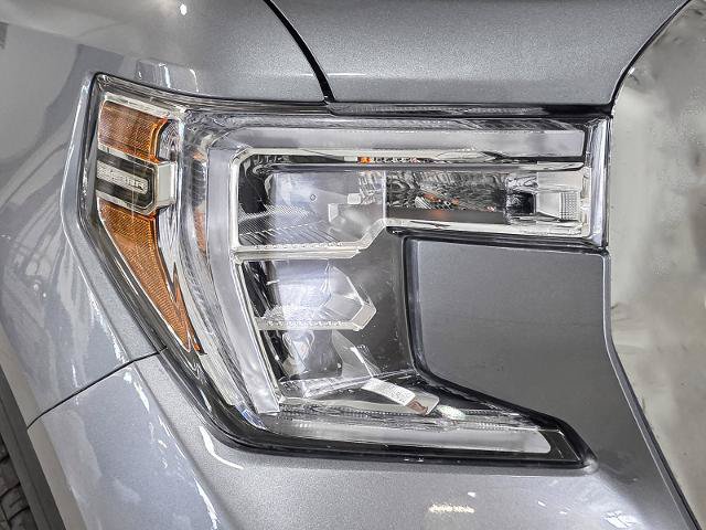 Used 2020 GMC Sierra 1500 SLE w/ SLE Value Package AWD/4WD image 14