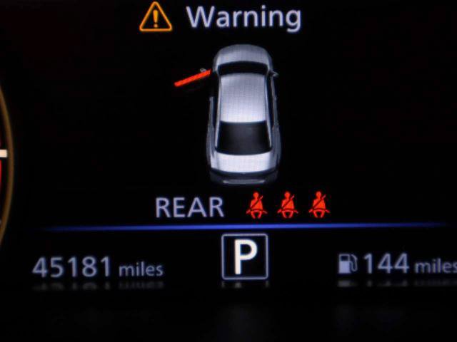 Used 2025 Nissan Altima 2.5 SV FWD image 7