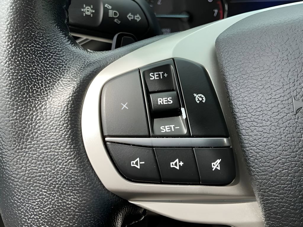 Certified 2020 Ford Explorer XLT image 30