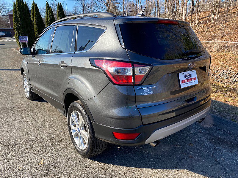 Certified 2018 Ford Escape SEL image 3