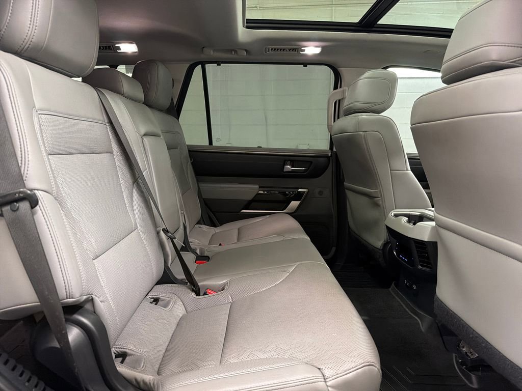 Used 2024 Toyota Sequoia Limited image 30
