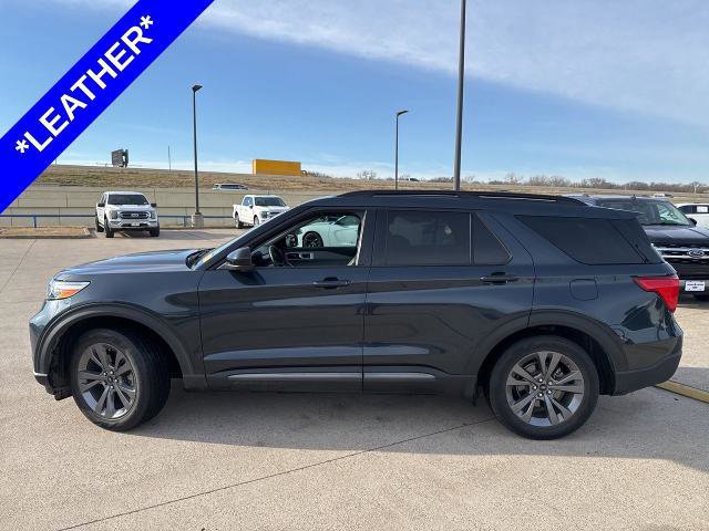 Certified 2023 Ford Explorer XLT w/ Equipment Group 202A image 3