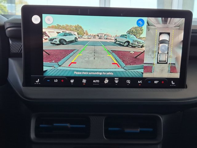 Certified 2025 Ford Maverick Lobo AWD/4WD image 24