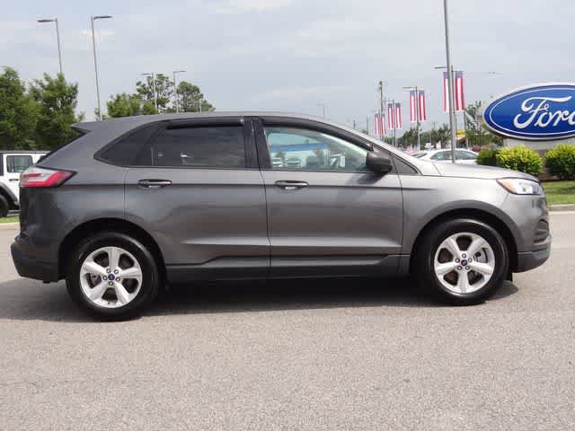 Certified 2021 Ford Edge SE FWD image 4