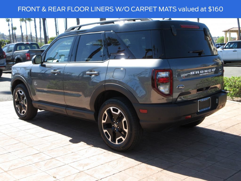 Certified 2024 Ford Bronco Sport Outer Banks AWD/4WD image 2