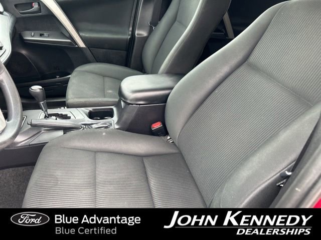 Used 2018 Toyota RAV4 LE w/ All Weather Liner Package AWD/4WD image 16