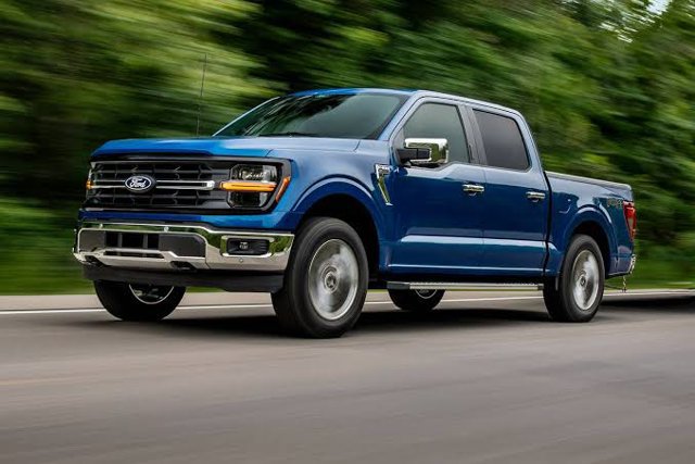 Certified 2025 Ford F150 XLT w/ Equipment Group 301A Standard