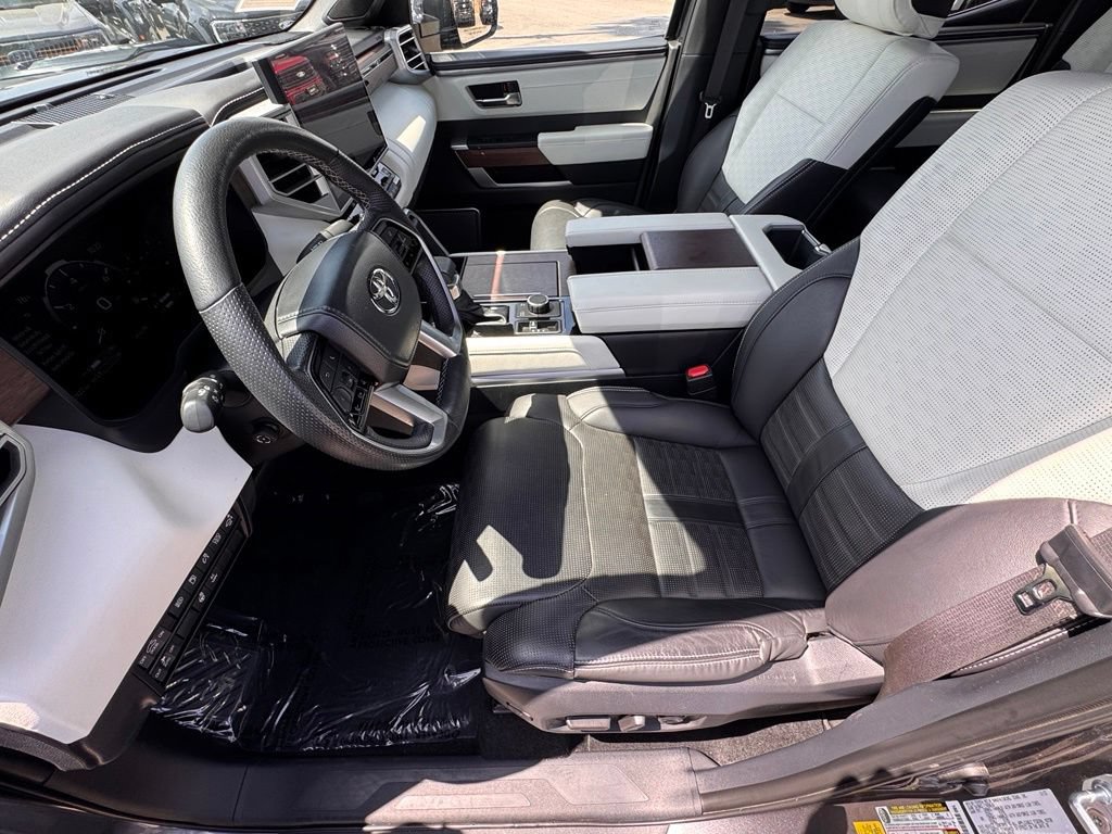Used 2024 Toyota Tundra Capstone AWD/4WD image 17