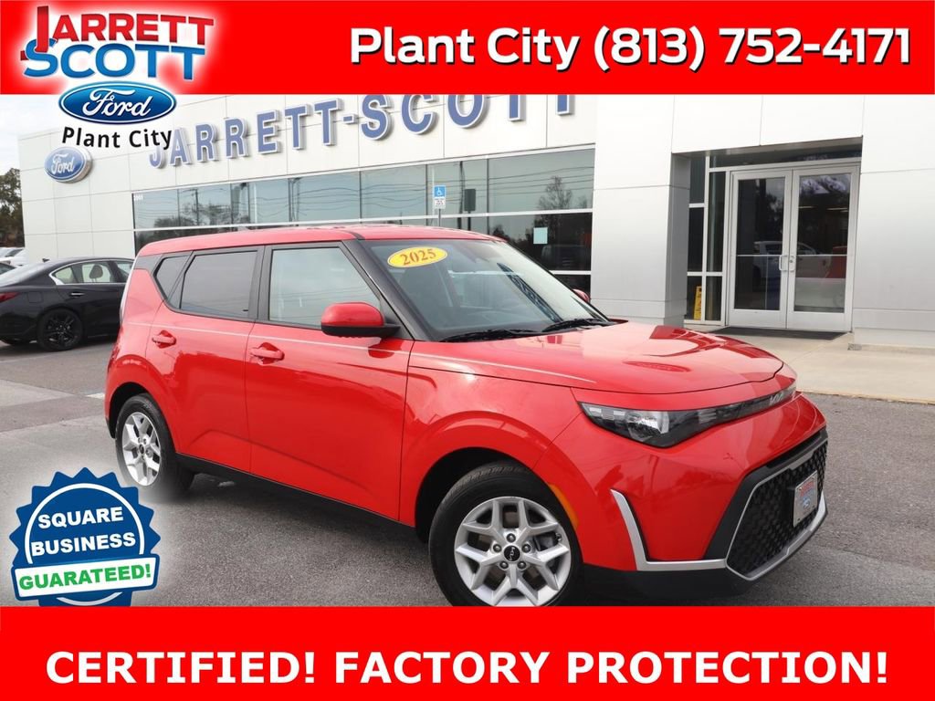 Used 2025 Kia Soul LX w/ LX Technology Package image 1