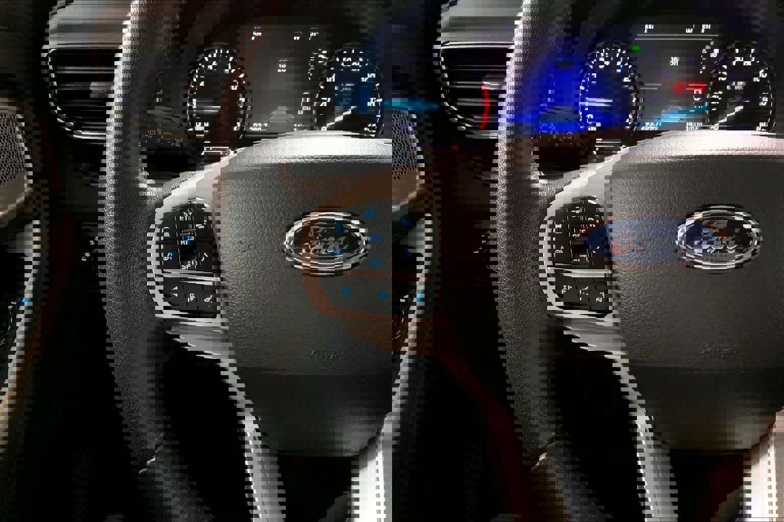 Certified 2022 Ford Explorer Limited w/ Equipment Group 301A image 22