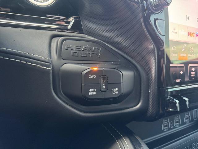 Used 2025 RAM 2500 Limited AWD/4WD image 32
