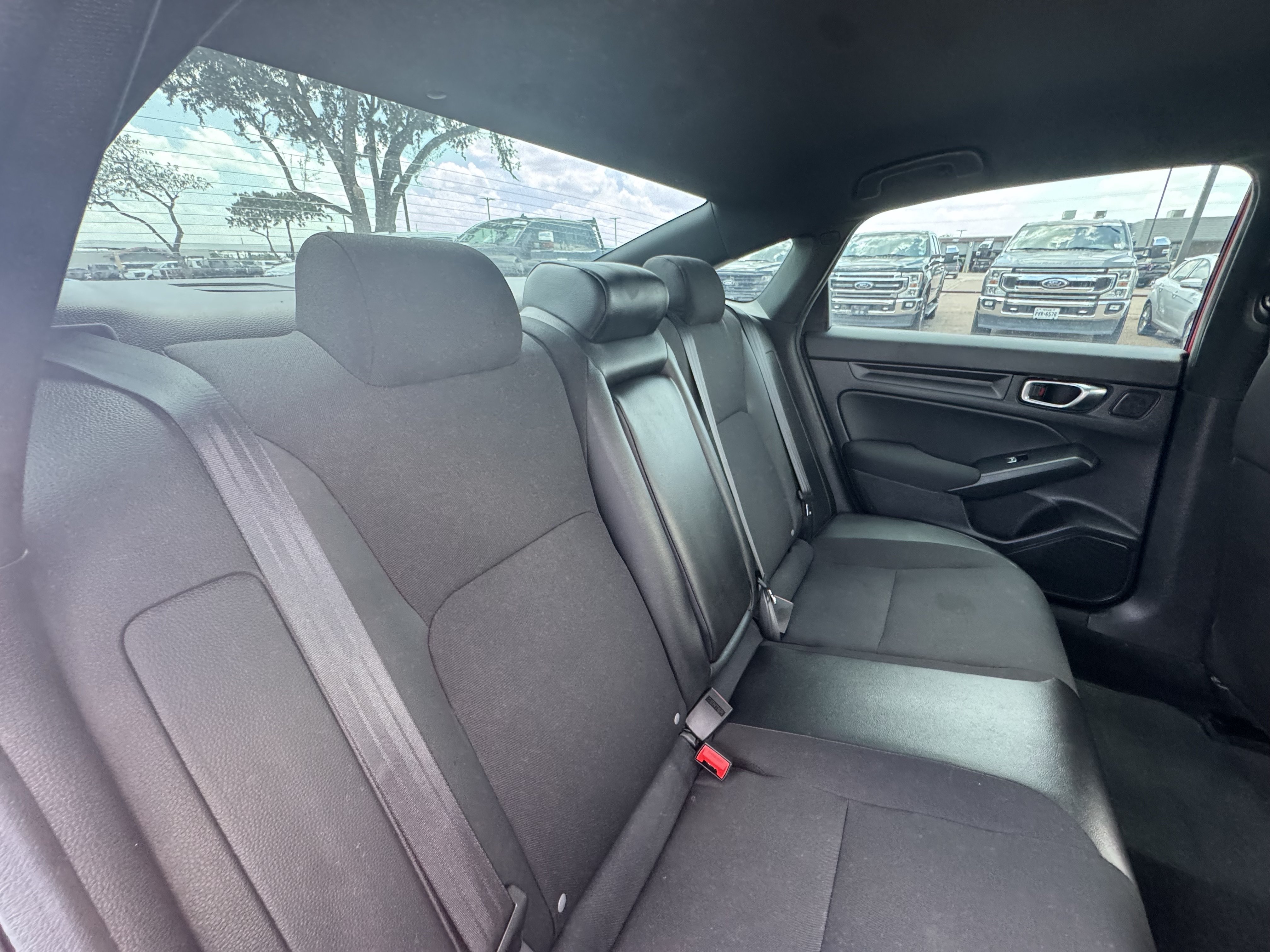 Used 2025 Honda Civic Sport image 29