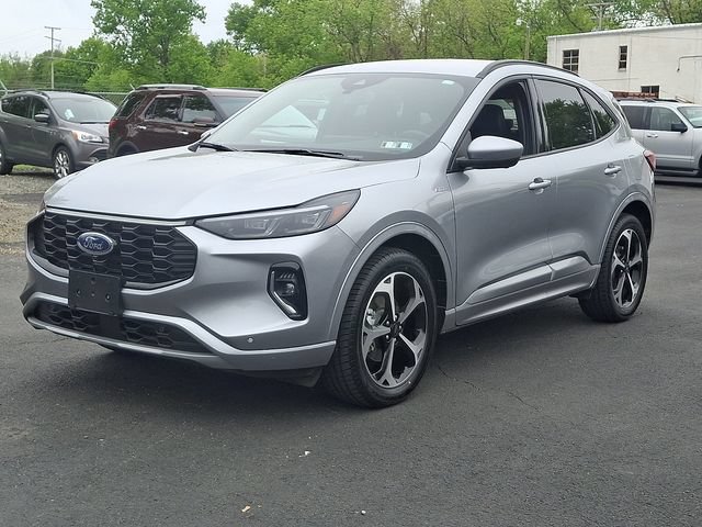 Certified 2023 Ford Escape ST-Line Elite w/ Class II Trailer Tow Package AWD/4WD image 6
