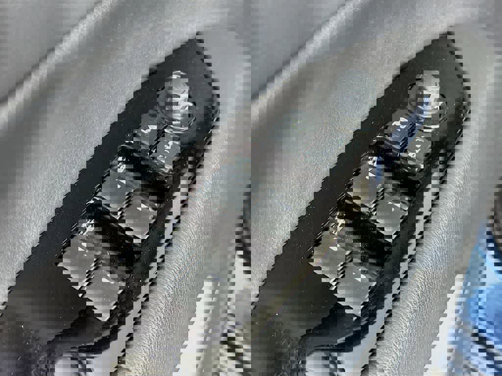 Used 2021 MAZDA CX-5 Touring image 28