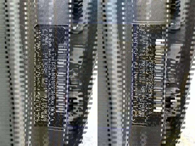 Used 2022 Hyundai Venue Limited image 31