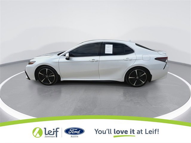 Used 2023 Toyota Camry XSE image 10