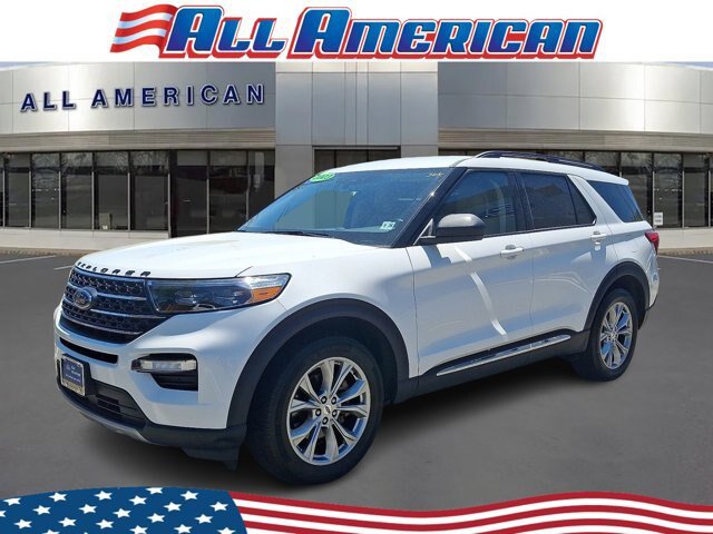 Certified 2023 Ford Explorer XLT w/ Equipment Group 202A