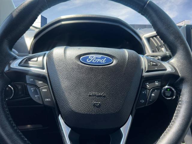 Certified 2023 Ford Edge SEL w/ Convenience Package AWD/4WD image 11