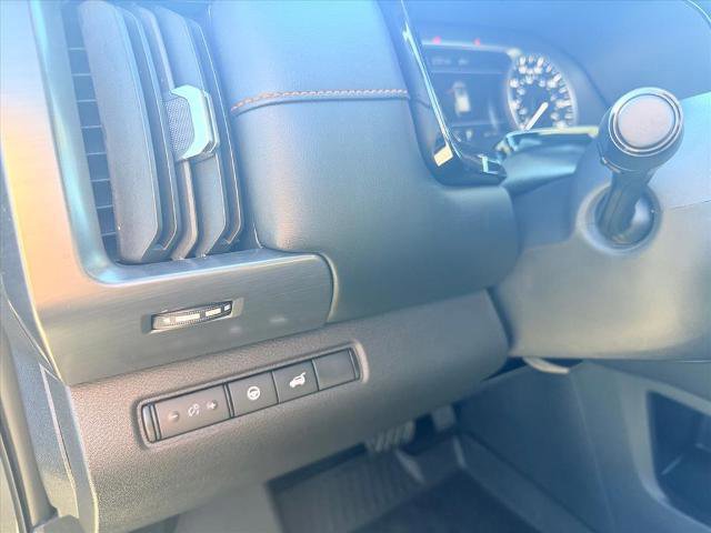 Used 2025 Nissan Pathfinder Rock Creek image 25