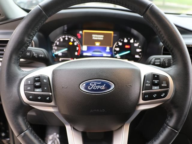 Certified 2023 Ford Explorer XLT w/ Equipment Group 202A AWD/4WD image 24