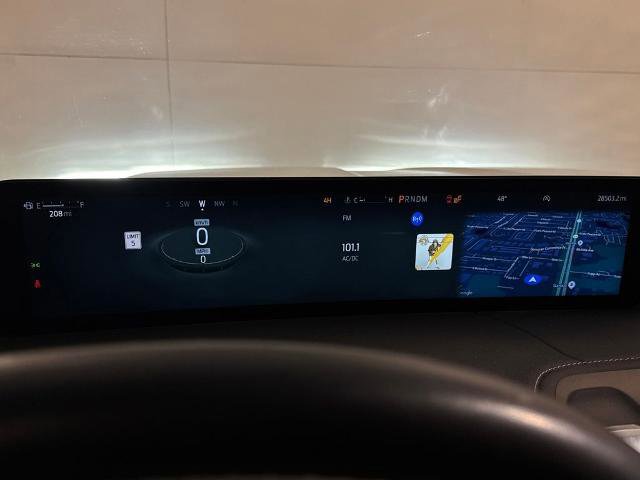 Certified 2025 Ford Expedition Platinum w/ Driver's Package image 24