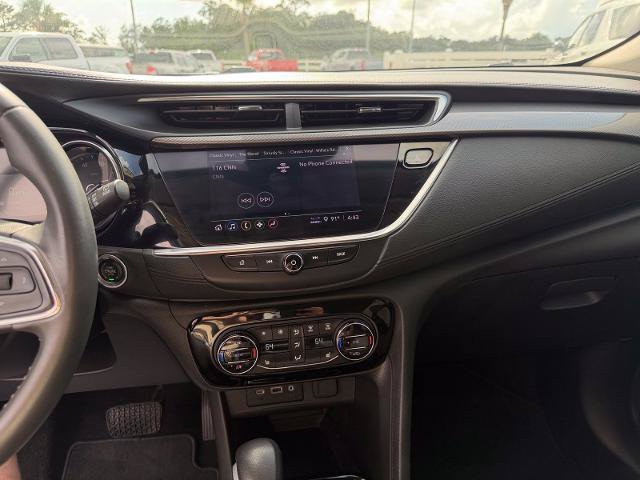 Used 2022 Buick Encore GX Select w/ Sport Touring Package FWD image 22