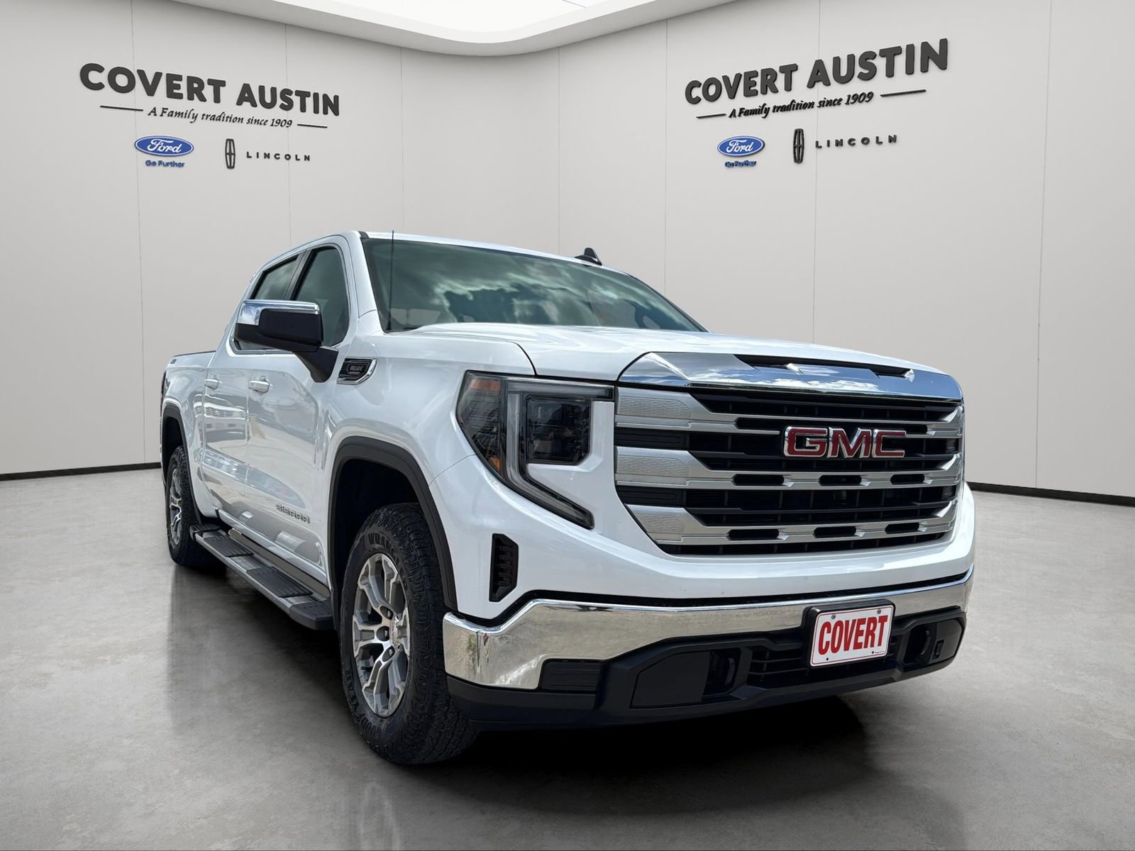 Used 2022 GMC Sierra 1500 SLE w/ Preferred Package AWD/4WD image 7
