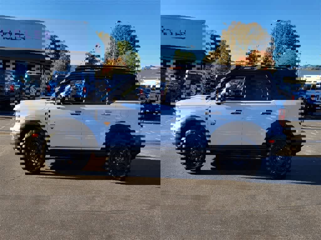 Certified 2025 Ford Bronco Sport Badlands image 2